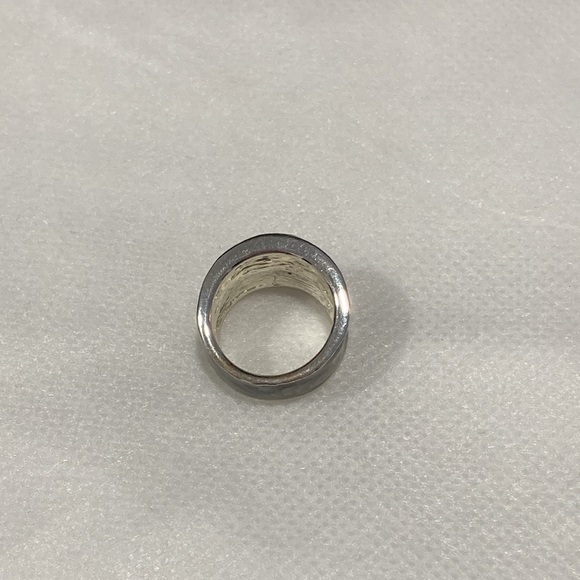 NWOT - Silver Statement Ring Smokey Gray Enamel Swirl Design - Size 8 - Picture 7 of 11